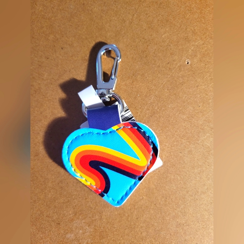 ALDI Gear Capsule Collection Heart Keychain Coin Holder